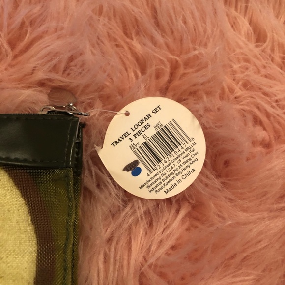 Travel Loofa Set - Picture 5 of 5